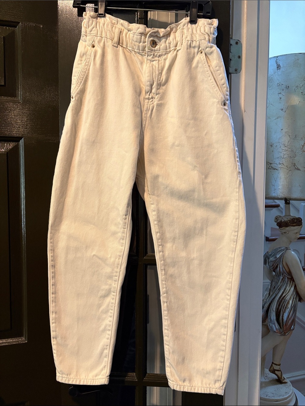 Zara Cream High-Rise Paperbag Waist Cropped Jeans